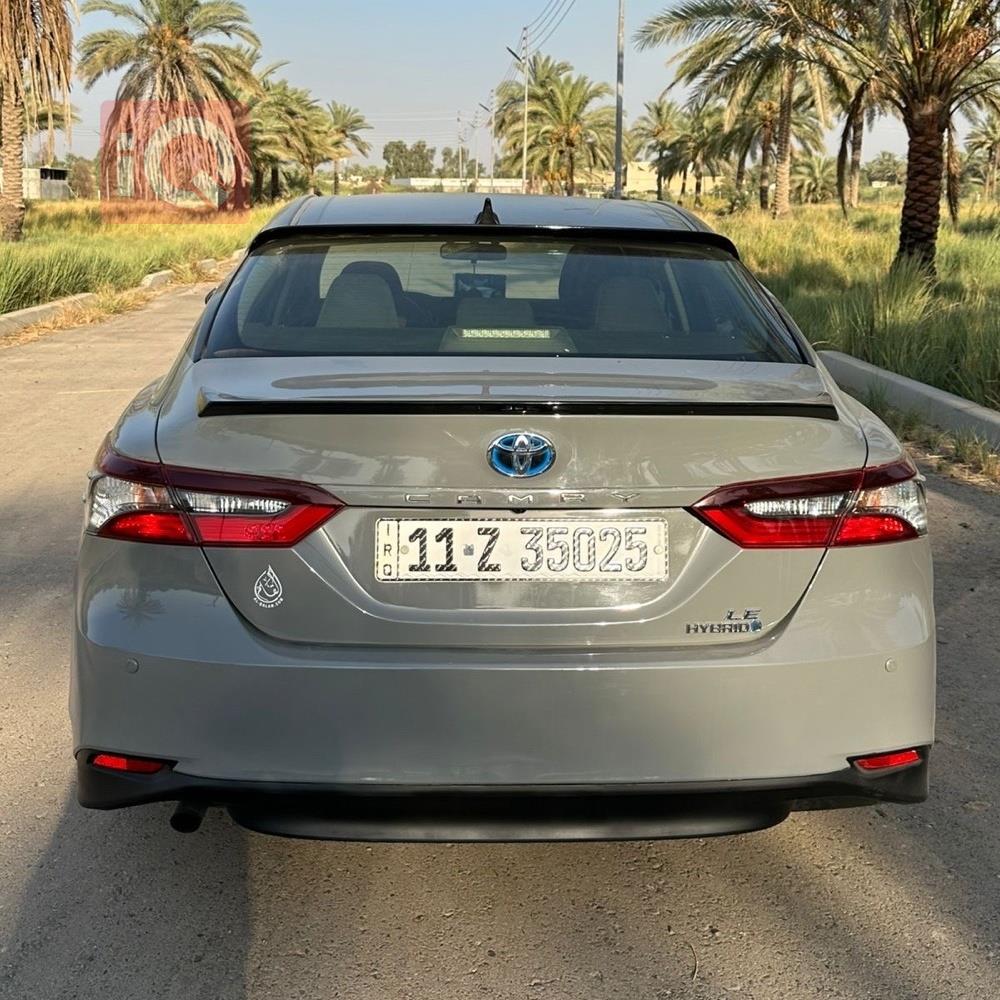 تۆیۆتا کامری